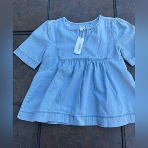 Girl’s Gymboree Denim Blouse- size 5/6